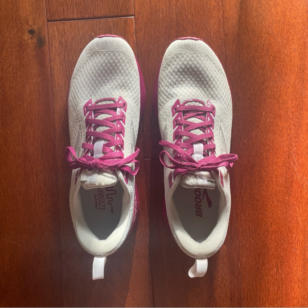 Brooks Women's White and Magenta Running Sneakers - Picture 2 of 4